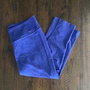 Nike Capri yoga pants